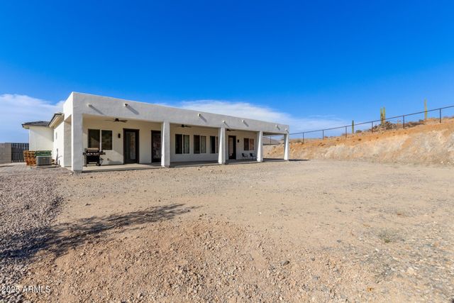 3555 W HUMMINGBIRD Lane, San Tan Valley, AZ 85144