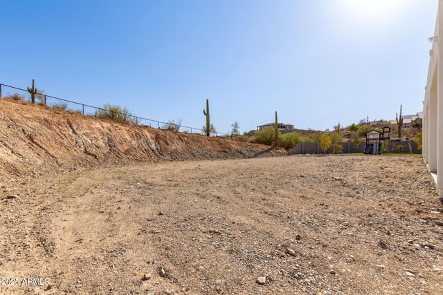3555 W HUMMINGBIRD Lane, San Tan Valley, AZ 85144