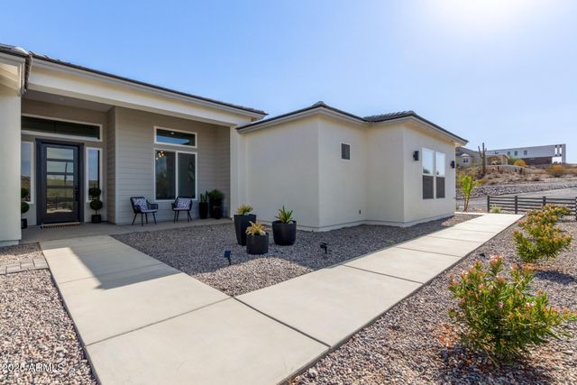 3555 W HUMMINGBIRD Lane, San Tan Valley, AZ 85144
