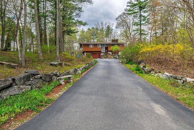 5 Quarry Road, Hampstead, NH 03841