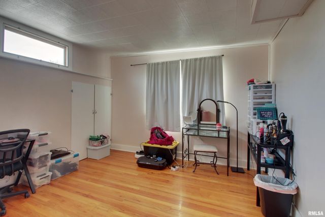 1715 N 24TH Street, Quincy, IL 62301