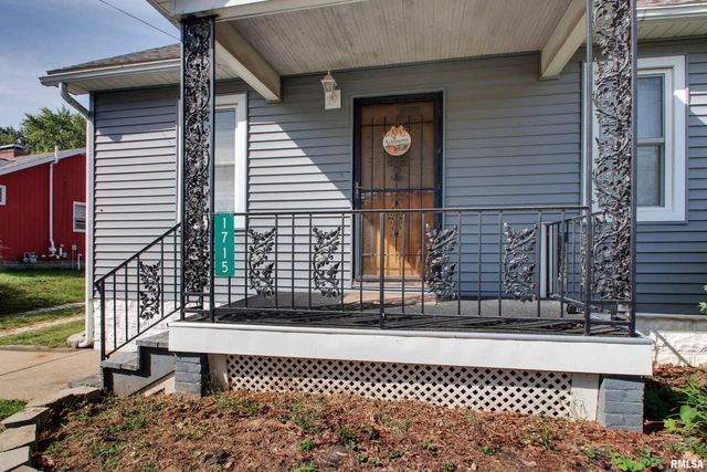 1715 N 24TH Street, Quincy, IL 62301