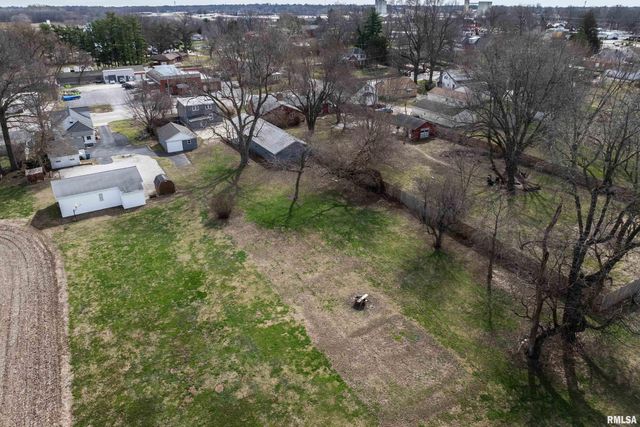 1715 N 24TH Street, Quincy, IL 62301