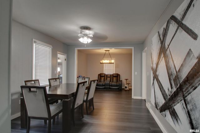 1715 N 24TH Street, Quincy, IL 62301