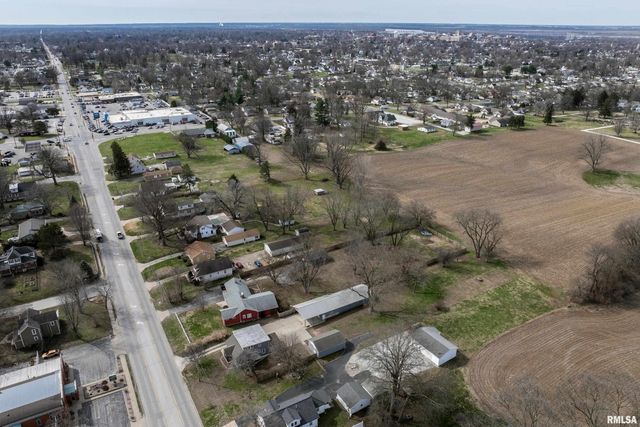 1715 N 24TH Street, Quincy, IL 62301