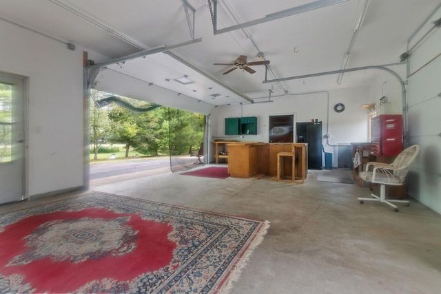 N1672 JULIUS DRIVE, Greenville, WI 54942