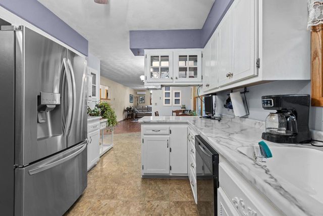 N1672 JULIUS DRIVE, Greenville, WI 54942