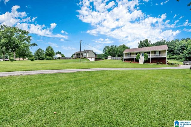 2559 CORNER ROAD, Warrior, AL 35180