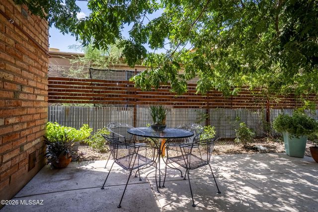 8 Camino Otero, Tubac, AZ 85646