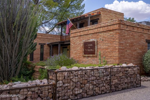 8 Camino Otero, Tubac, AZ 85646