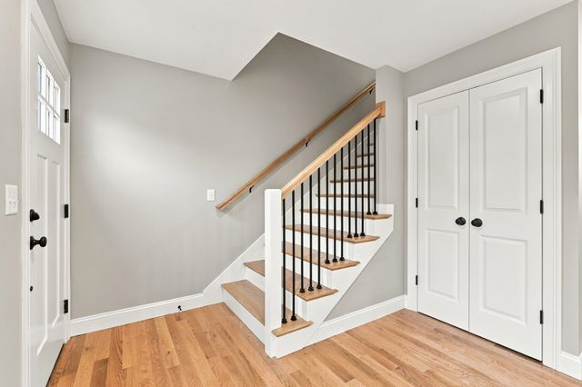 2 Blaisdell Court, Raymond, NH 03077
