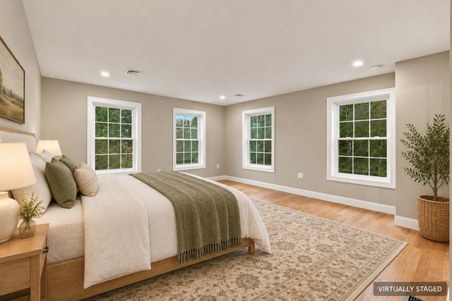 2 Blaisdell Court, Raymond, NH 03077