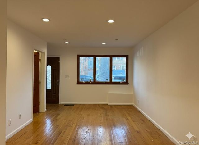 4033 191st Street Floor 1, Flushing, NY 11358