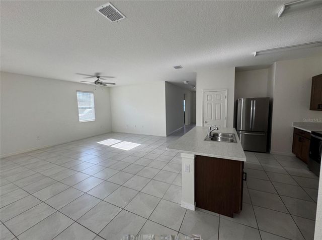 7054 CRUZ COURT, Lakeland, FL 33813