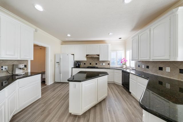 14407 Brentshire Lane, Houston, TX 77069