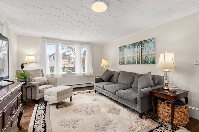 180 Plain St, Marshfield, MA 02050