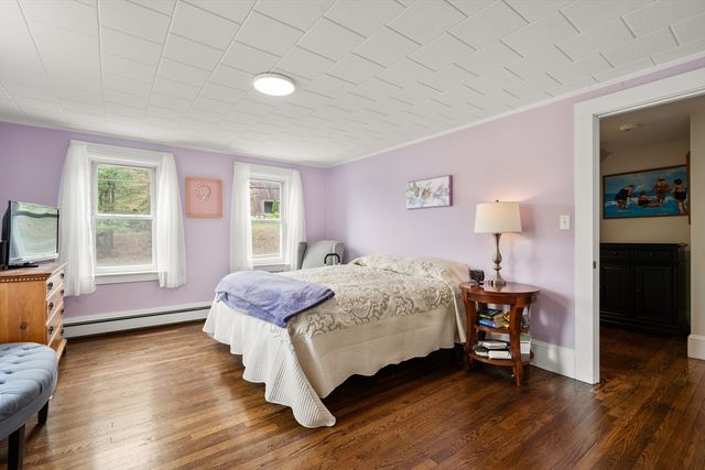 180 Plain St, Marshfield, MA 02050