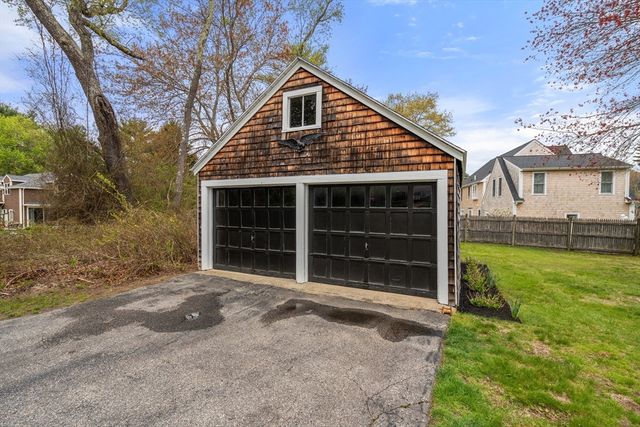 180 Plain St, Marshfield, MA 02050