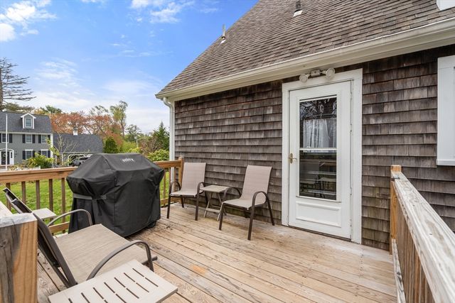 180 Plain St, Marshfield, MA 02050