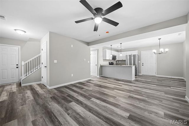 203 Jimmy H Drive, Jonesburg, MO 63351