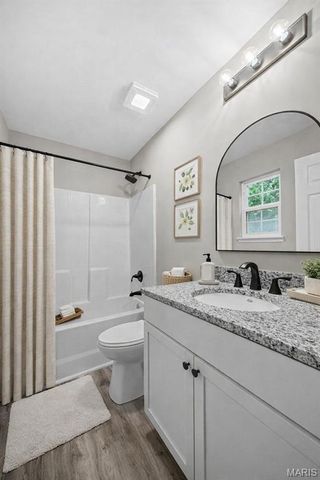 203 Jimmy H Drive, Jonesburg, MO 63351