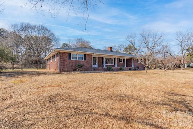 3439 Filbert Highway, Clover, SC 29710