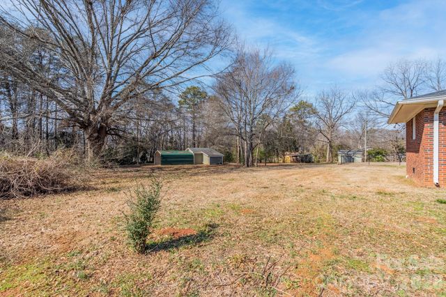 3439 Filbert Highway, Clover, SC 29710