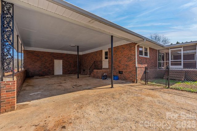 3439 Filbert Highway, Clover, SC 29710