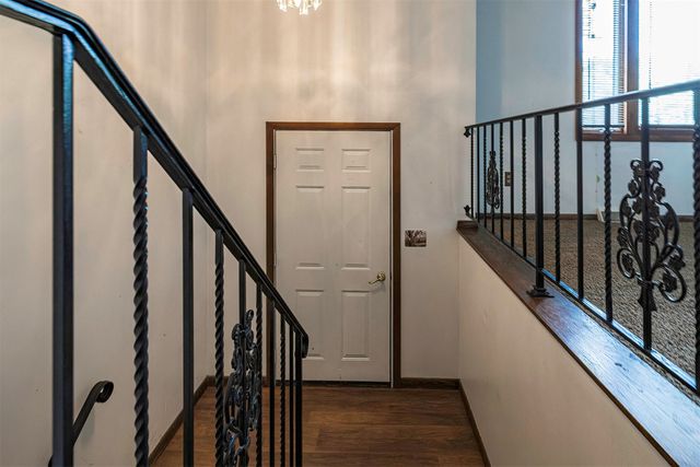 2225 SALTSMAN Road, Erie, PA 16510
