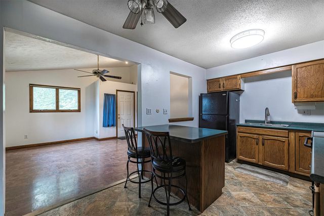 2225 SALTSMAN Road, Erie, PA 16510
