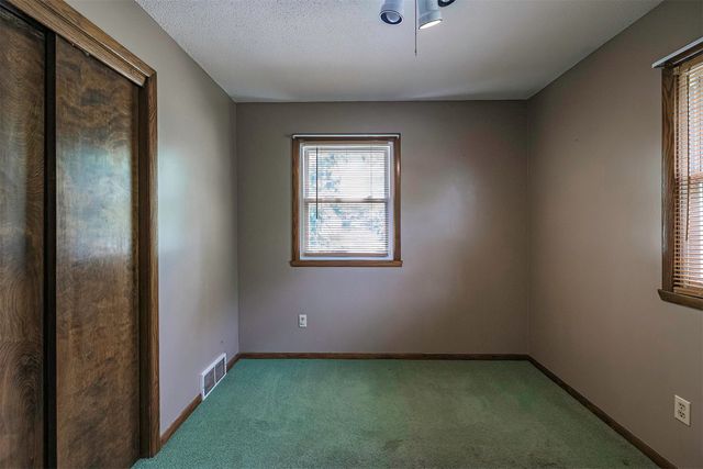 2225 SALTSMAN Road, Erie, PA 16510