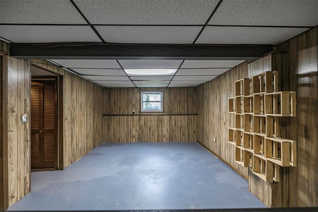 2225 SALTSMAN Road, Erie, PA 16510