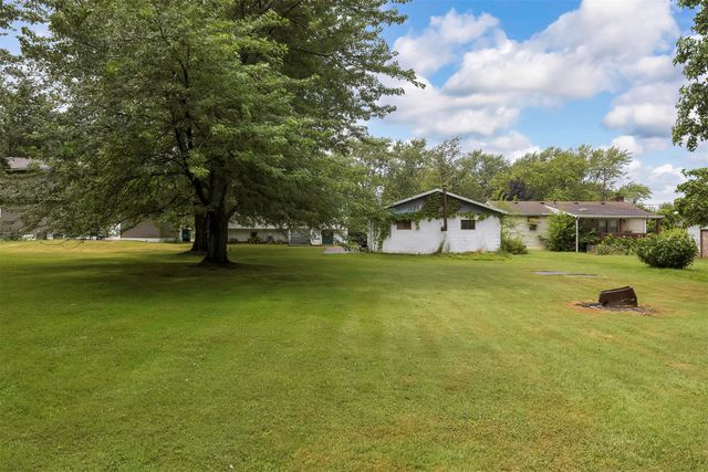 2225 SALTSMAN Road, Erie, PA 16510