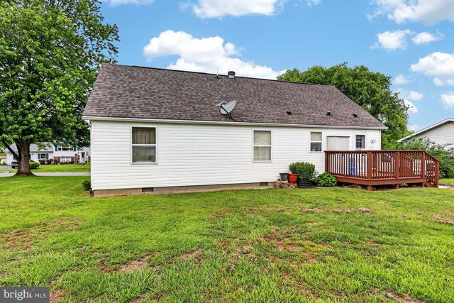 5821 ROBIN ST, Mount Jackson, VA 22842