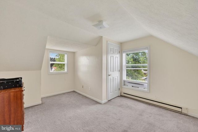 5821 ROBIN ST, Mount Jackson, VA 22842
