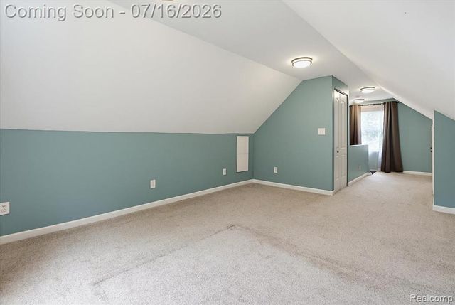 1657 W Troy Street, Ferndale, MI 48220