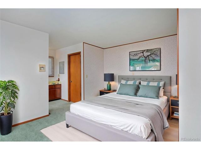 570 W Ash St, Louisville, CO 80027