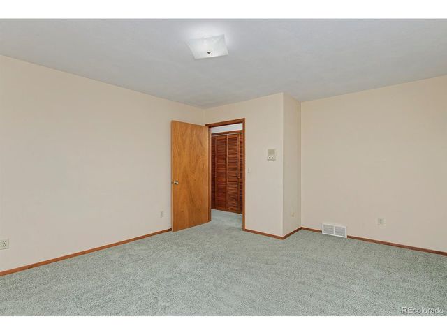570 W Ash St, Louisville, CO 80027