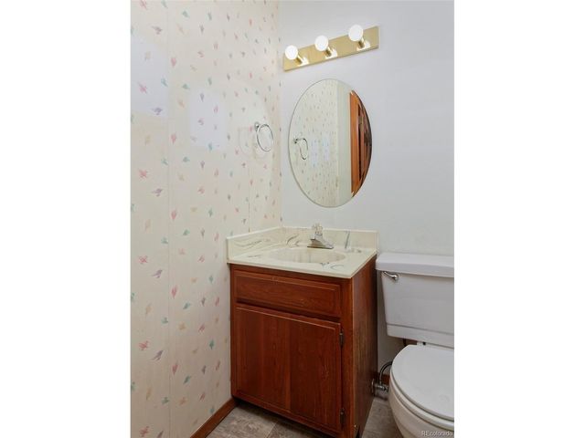 570 W Ash St, Louisville, CO 80027