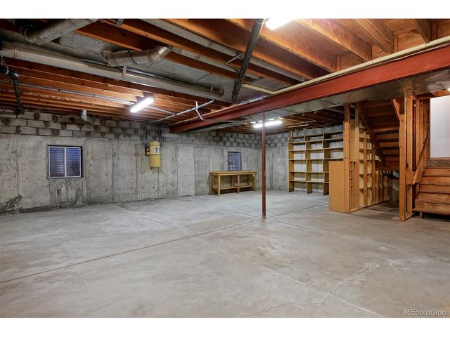570 W Ash St, Louisville, CO 80027