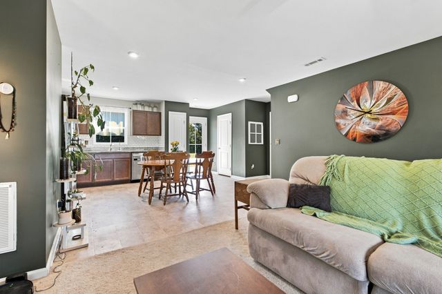 5409 Walnut Chase Dr, Christiana, TN 37037