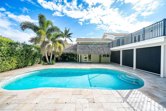 10893 Gleneagles Road, Boynton Beach, FL 33436