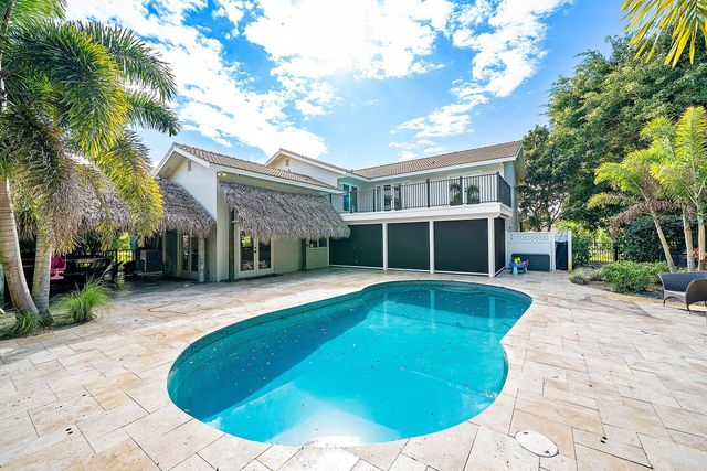 10893 Gleneagles Road, Boynton Beach, FL 33436