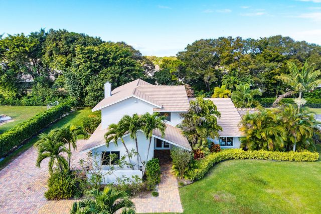 10893 Gleneagles Road, Boynton Beach, FL 33436