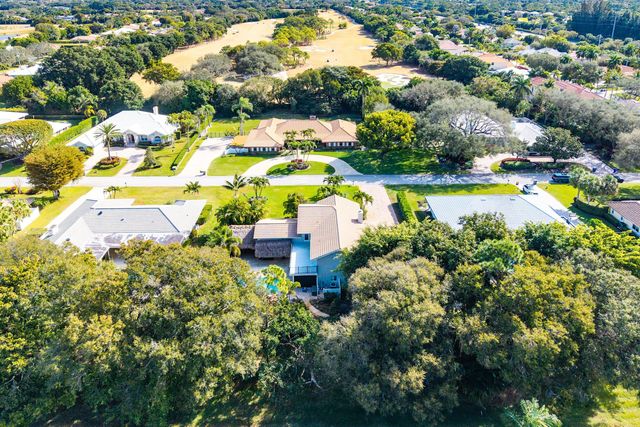 10893 Gleneagles Road, Boynton Beach, FL 33436