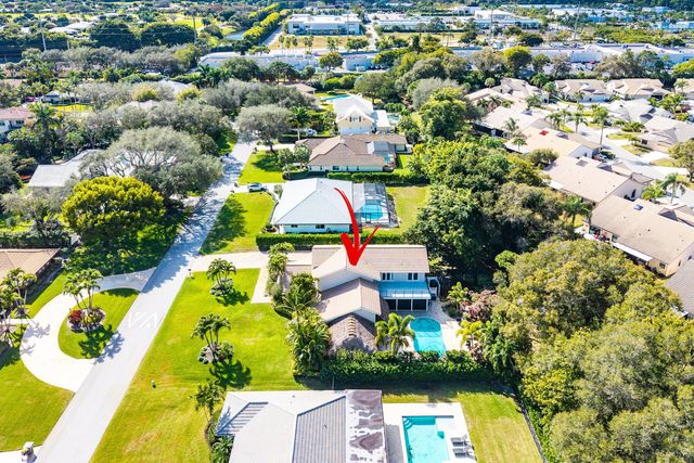 10893 Gleneagles Road, Boynton Beach, FL 33436