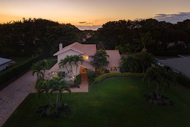 10893 Gleneagles Road, Boynton Beach, FL 33436