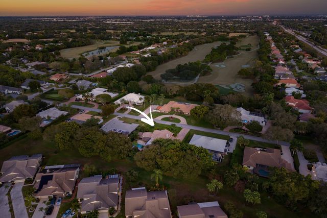 10893 Gleneagles Road, Boynton Beach, FL 33436