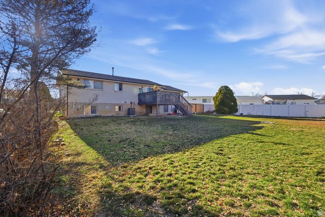 8705 S NEWELL DR, West Jordan, UT 84088