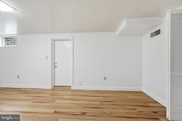 13028 WOODBURN DR, Hagerstown, MD 21742